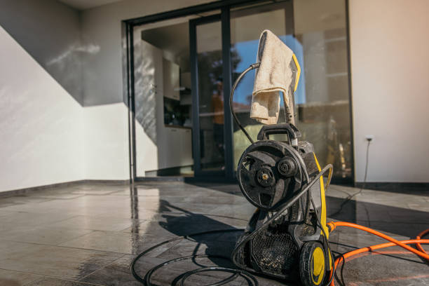 Best Solar Panel Cleaning  in Bloomingdale, NJ